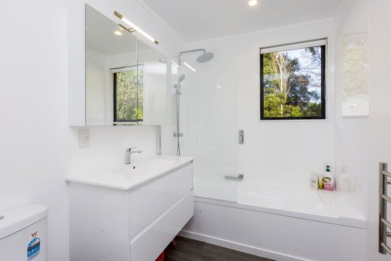 Photo of property in 82 Parkes Line Road, Maymorn, Upper Hutt, 5018