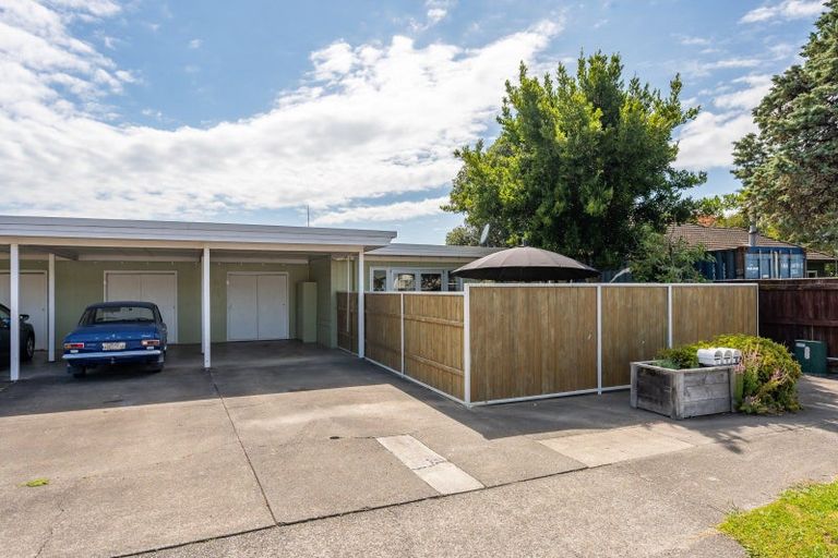 Photo of property in 1/2 Trigg Crescent, Taradale, Napier, 4112