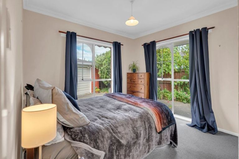 Photo of property in 39 Raxworthy Street, Ilam, Christchurch, 8041