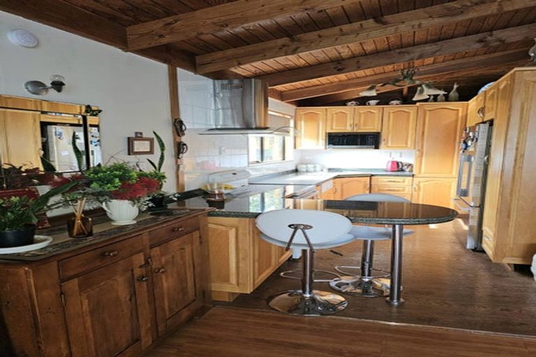 Photo of property in 19 Oxford Street, West End, Timaru, 7910