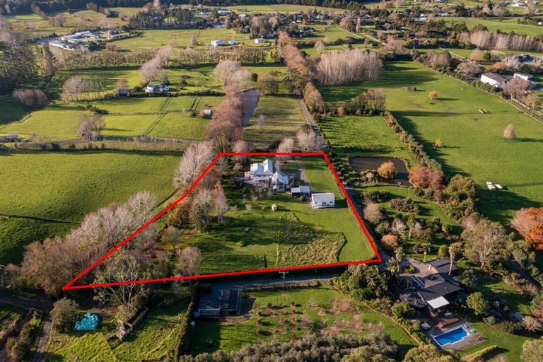 Photo of property in 1073 Kahikatea Flat Road, Waitoki, Kaukapakapa, 0871