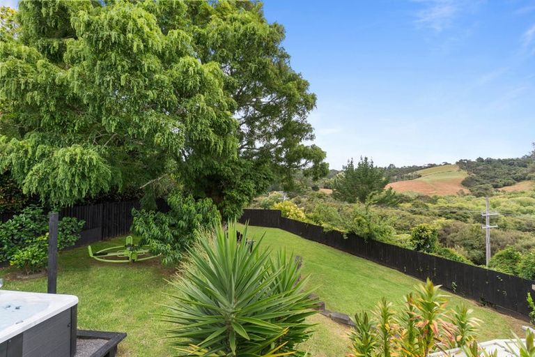 Photo of property in 47 Waitakere Road, Waitakere, Auckland, 0816