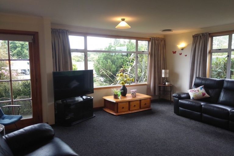 Photo of property in 236 Talbot Street, Geraldine, 7930