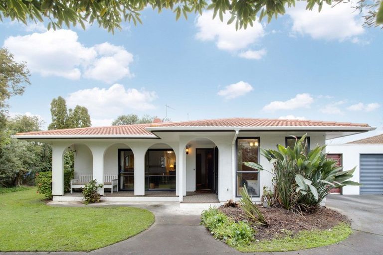 Photo of property in 1/911 Queen Street East, Parkvale, Hastings, 4122