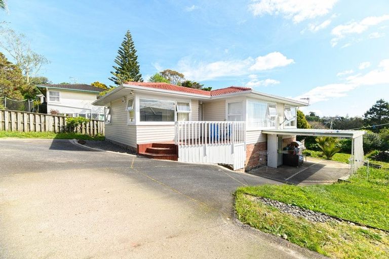 Photo of property in 30 Seon Place, Birkdale, Auckland, 0626