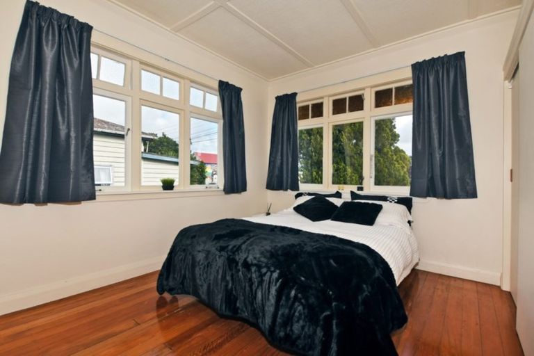 Photo of property in 32 King Street, Hikurangi, 0114