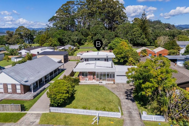 Photo of property in 64 Catherine Crescent, Whitianga, 3510