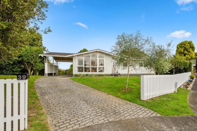 Photo of property in 39 Fairview Avenue, Opaheke, Papakura, 2113