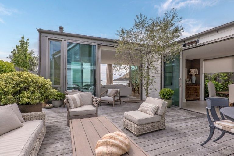 Photo of property in 153 Main Road, Moncks Bay, Christchurch, 8081