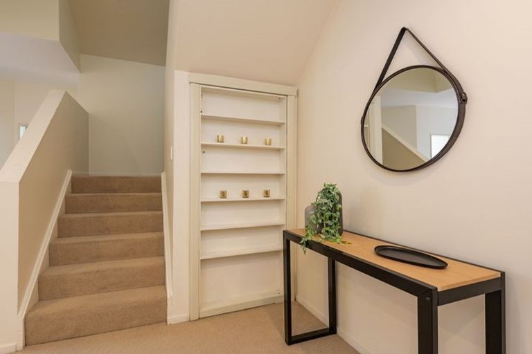 Photo of property in 31 Rugby Street, Mount Cook, Wellington, 6021