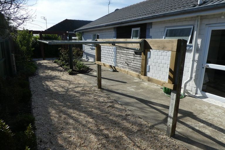 Photo of property in 16 Ida Street, New Brighton, Christchurch, 8061