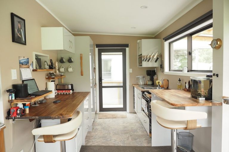 Photo of property in 2257 Coast Road, Pongaroa, 4991