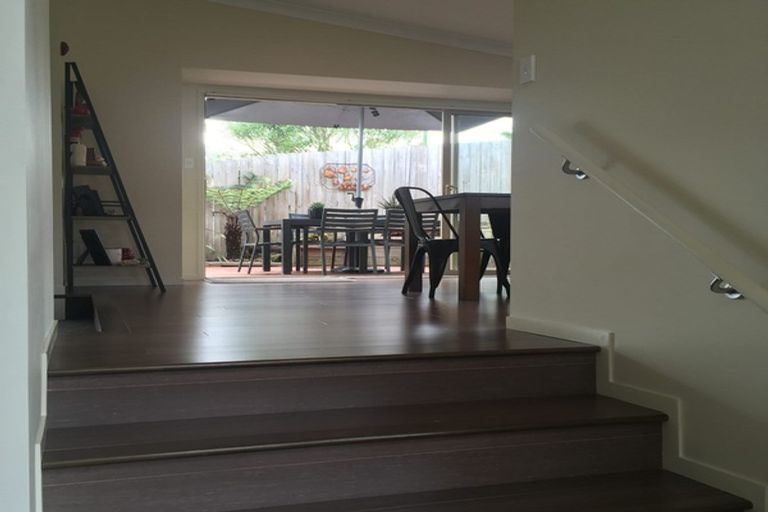 Photo of property in 5 Coralsea Way, Arkles Bay, Whangaparaoa, 0932