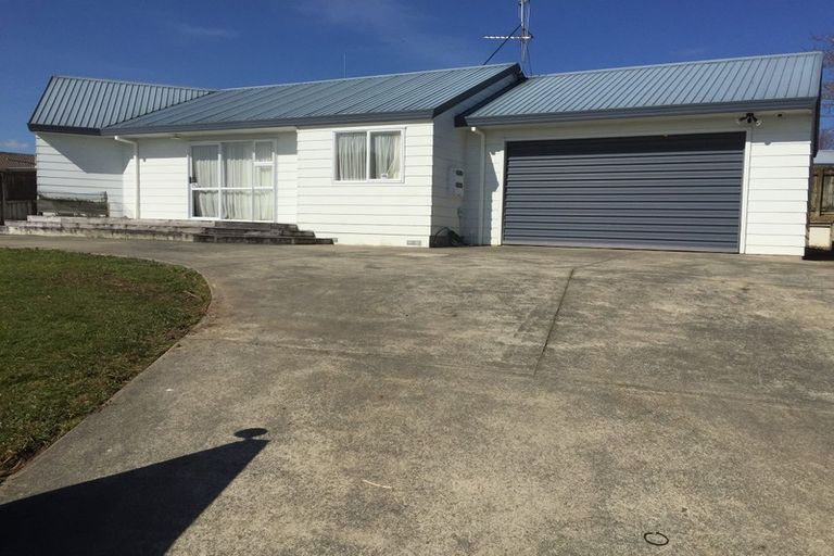 Photo of property in 33 Caulfield Place, Nawton, Hamilton, 3200