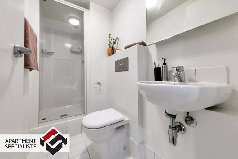 Photo of property in 8 Clayton Street, Saint Clair, Dunedin, 9012