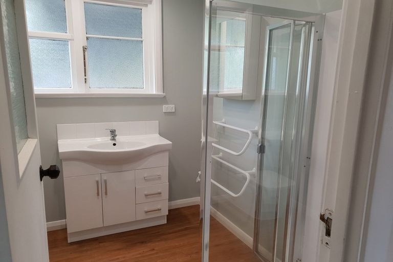 Photo of property in 49 Ratanui Road, Paraparaumu, 5032