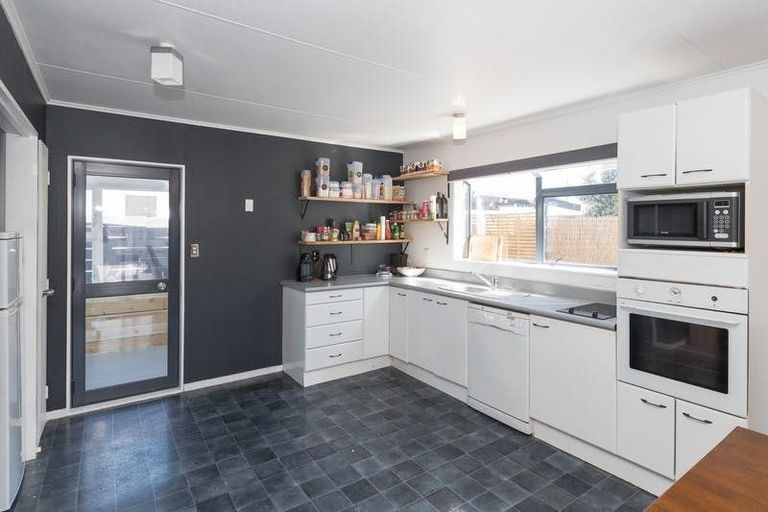 Photo of property in 44b Seaforth Avenue, Milson, Palmerston North, 4414