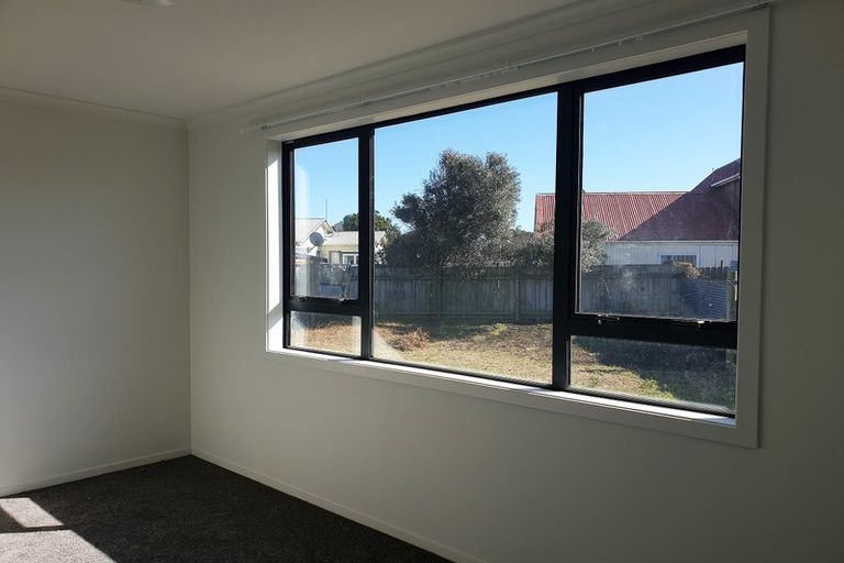 Photo of property in 3 Waitai Street, Castlecliff, Whanganui, 4501