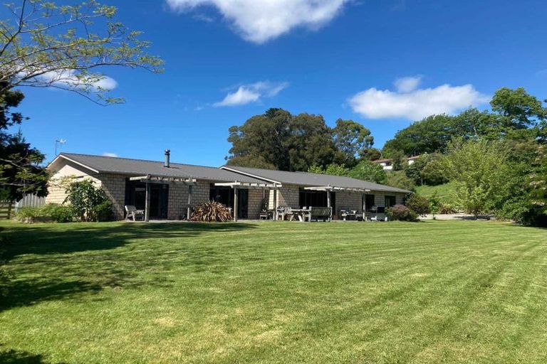Photo of property in 15a Te Mata Peak Road, Havelock North, 4130