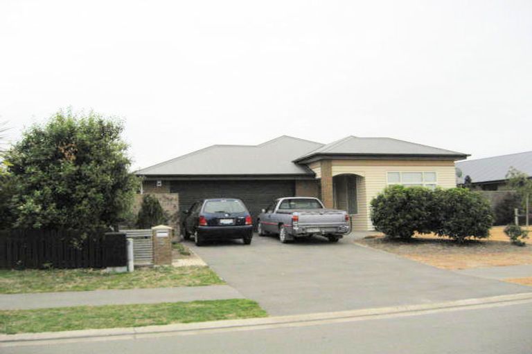 Photo of property in 9 Markham Way, Rolleston, 7614