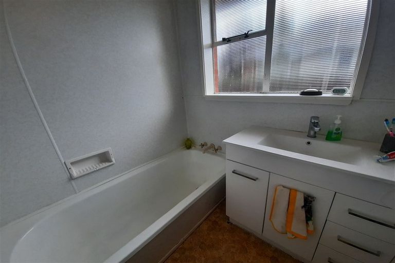 Photo of property in 61 Brodie Street, Ilam, Christchurch, 8041