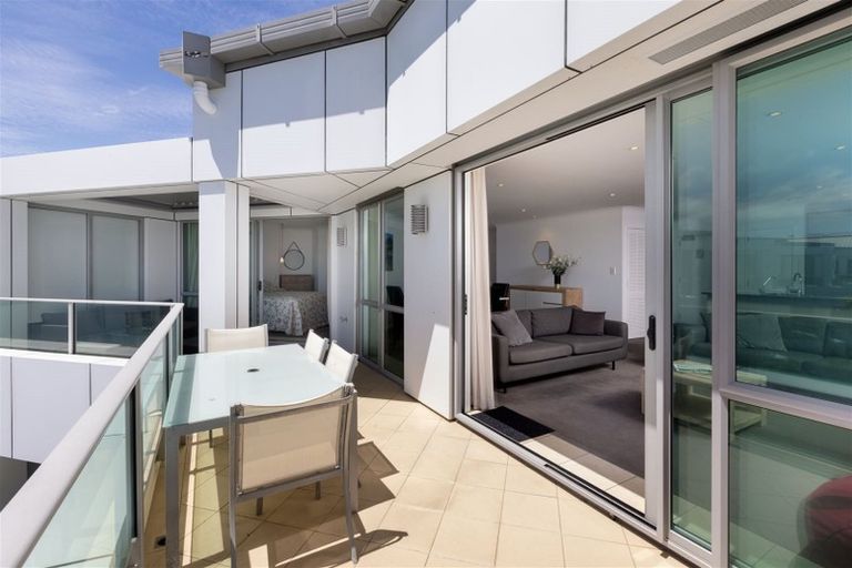 Photo of property in 314/136 Marine Parade, Mount Maunganui, 3116