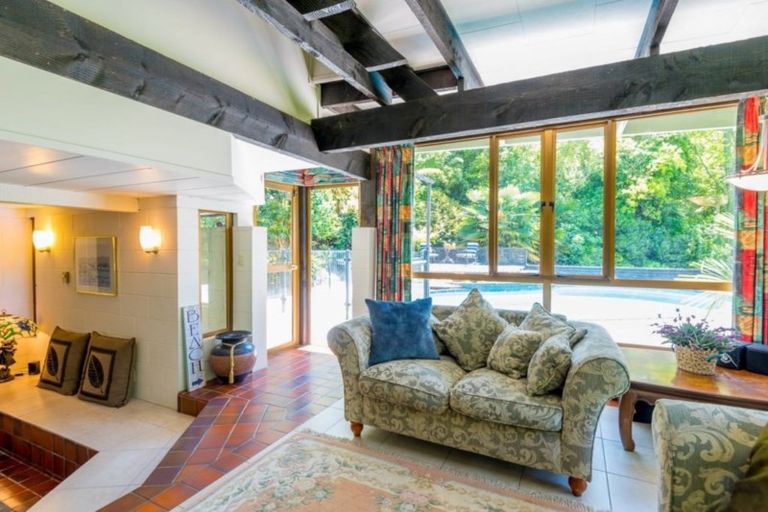 Photo of property in 289 Point View Drive, Shamrock Park, Auckland, 2016