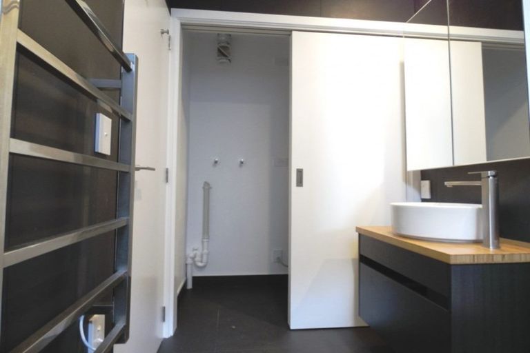 Photo of property in 8/167 Hobsonville Point Road, Hobsonville, Auckland, 0616