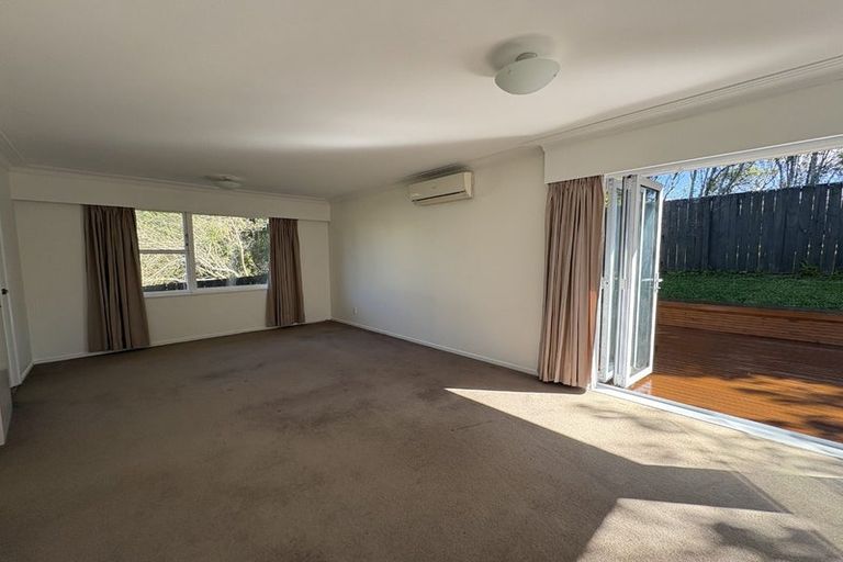 Photo of property in 2/18 Nikau Street, New Lynn, Auckland, 0600