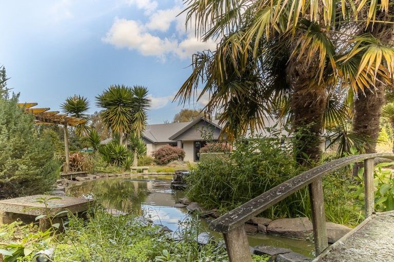 Photo of property in 104 Abergeldie Way, Cambridge, 3493