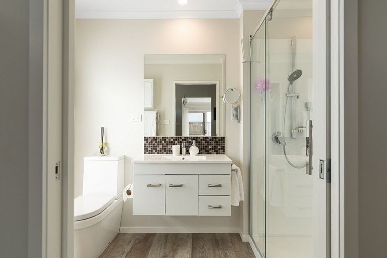 Photo of property in 56 Awataha Crescent, Pyes Pa, Tauranga, 3110