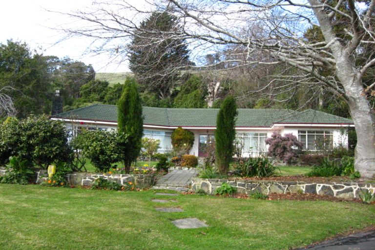 Photo of property in 20 Howard Street, Macandrew Bay, Dunedin, 9014