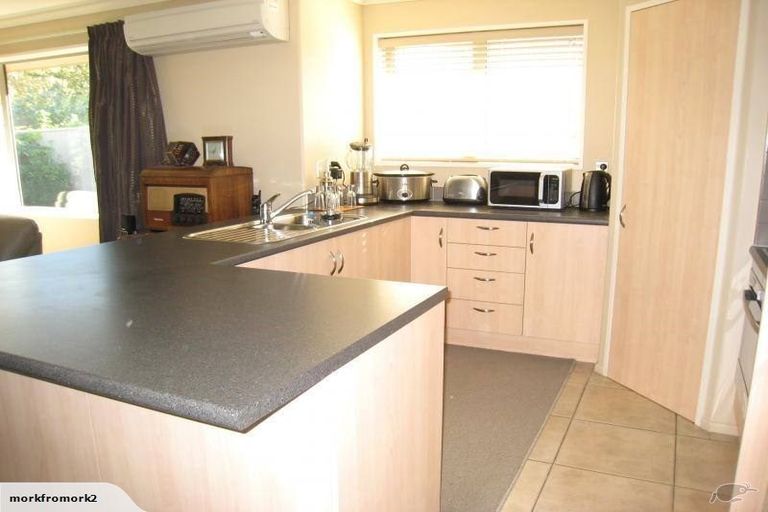 Photo of property in 43b Halswell Junction Road, Halswell, Christchurch, 8025