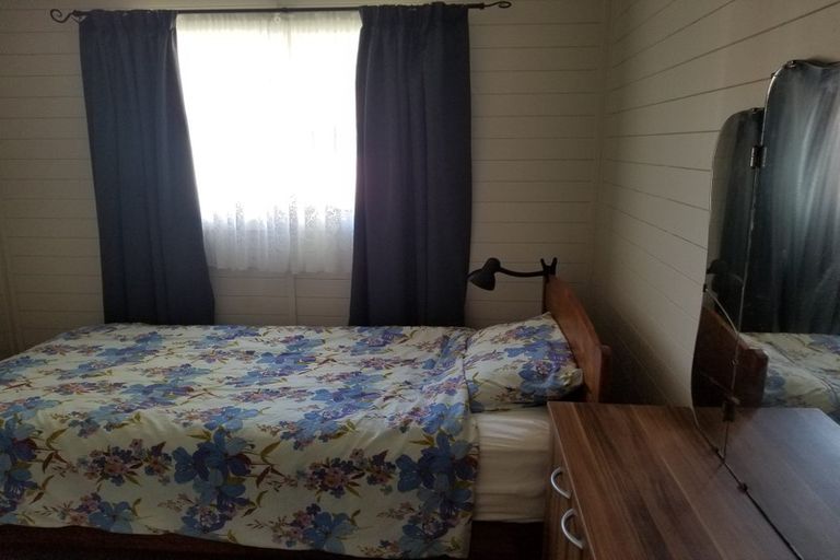 Photo of property in 1 Brook Road, Parahaki, Whangarei, 0112