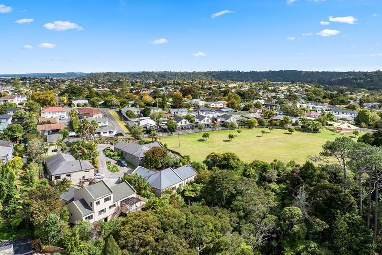 Photo of property in 41e Salisbury Road, Birkdale, Auckland, 0626