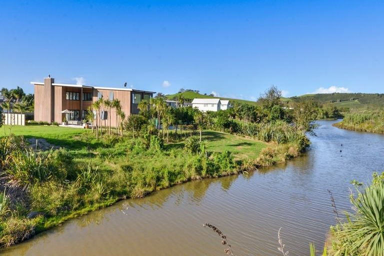 Photo of property in 271 Mangatawhiri Road, Omaha, 0986