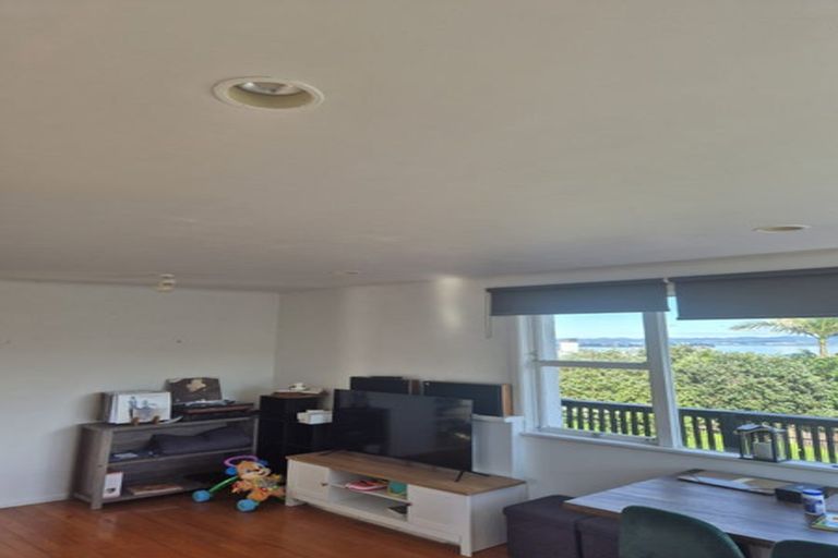 Photo of property in 24 Palmerston Road, Birkenhead, Auckland, 0626