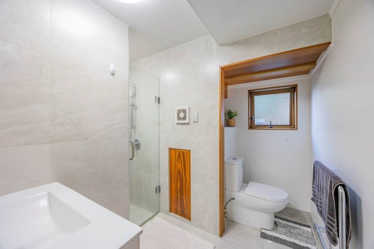 Photo of property in 87d Lancaster Road, Beach Haven, Auckland, 0626