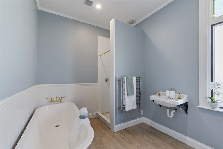 Photo of property in 247 Geraldine Street, Edgeware, Christchurch, 8013