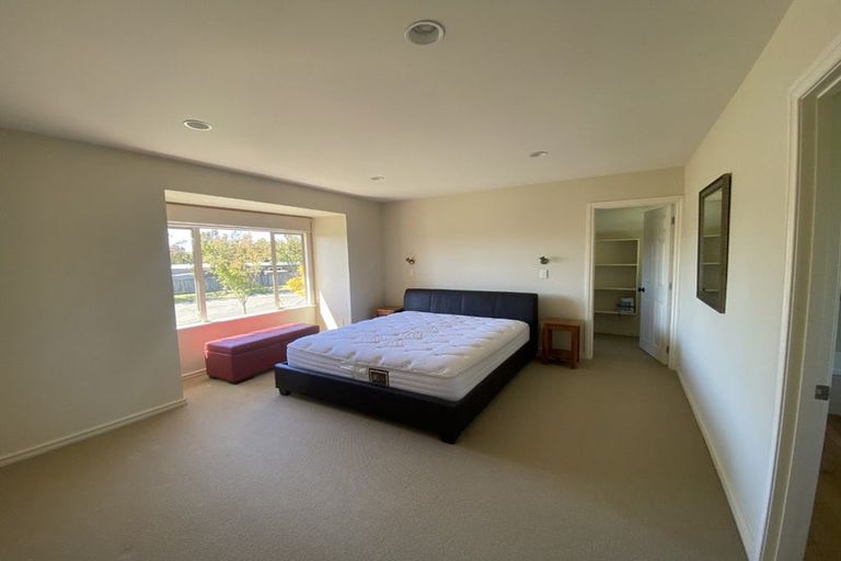 Photo of property in 14 Fulford Place, Havelock North, 4130