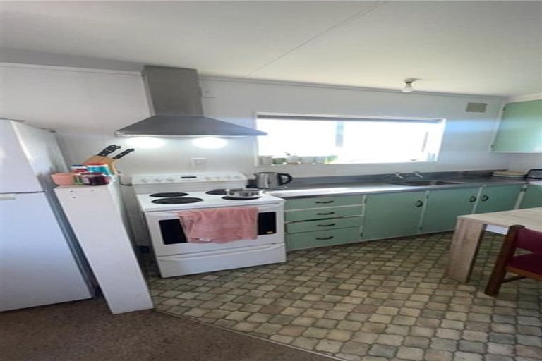 Photo of property in 16a Mako Mako Road, Levin, 5510