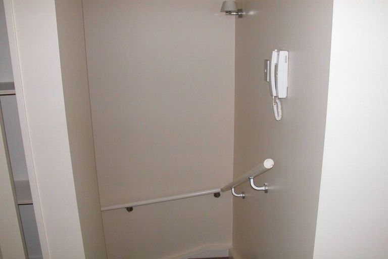 Photo of property in 132 Aro Street, Aro Valley, Wellington, 6021