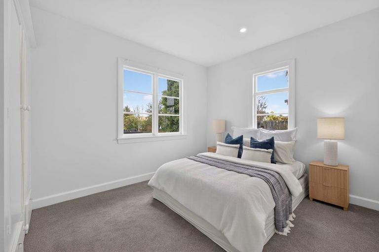 Photo of property in 154 Wainoni Road, Avondale, Christchurch, 8061