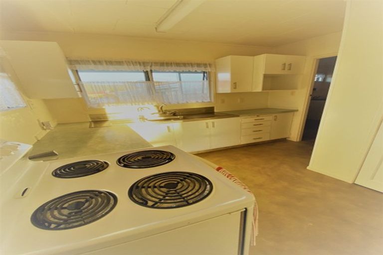 Photo of property in 19 King Street, Hikurangi, 0114