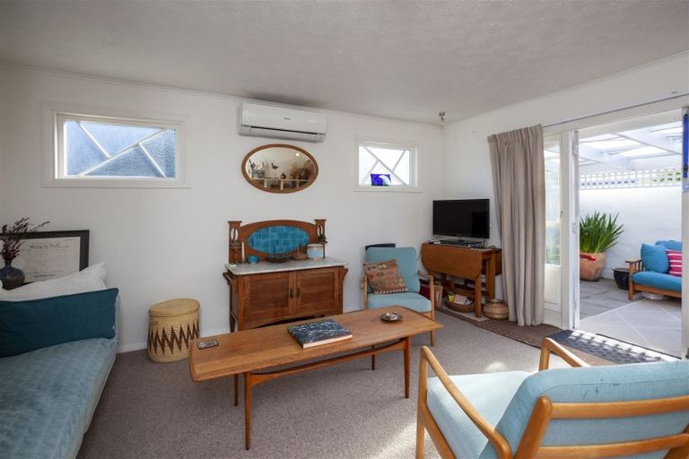 Photo of property in 29 Margaret Road, Raumati Beach, Paraparaumu, 5032