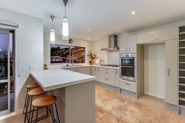 Photo of property in 17 Botany Lane, Whitby, Porirua, 5024