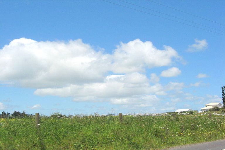 Photo of property in 110 Karaka Road, Karaka, Drury, 2578