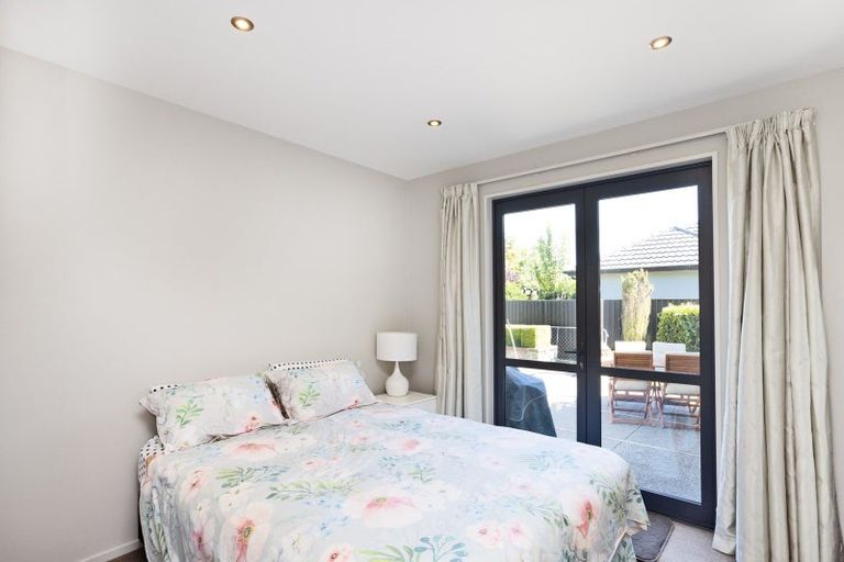 Photo of property in 11 Northside Drive, Waikiwi, Invercargill, 9810