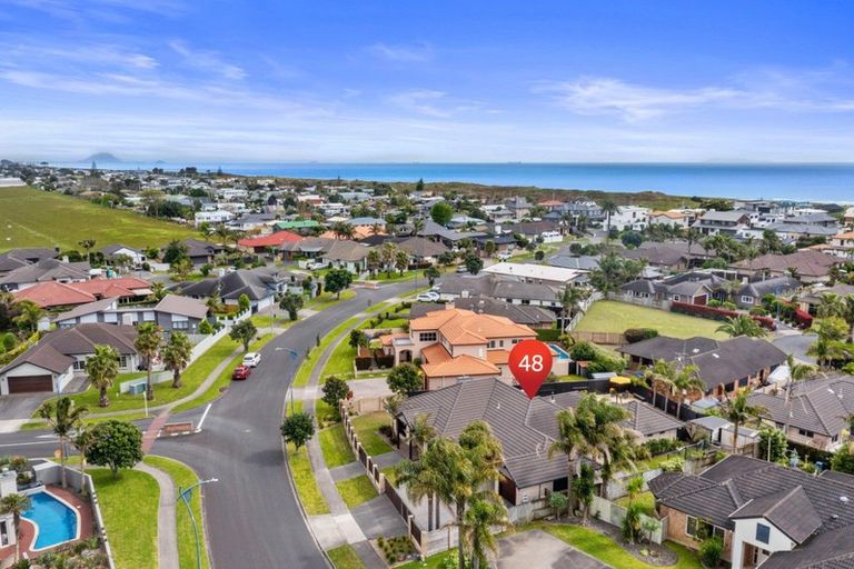 Photo of property in 48 Santa Cruz Drive, Papamoa Beach, Papamoa, 3118