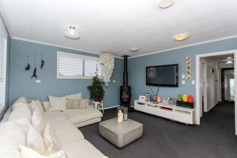 Photo of property in 7 Elliott Street, Waitara, 4320